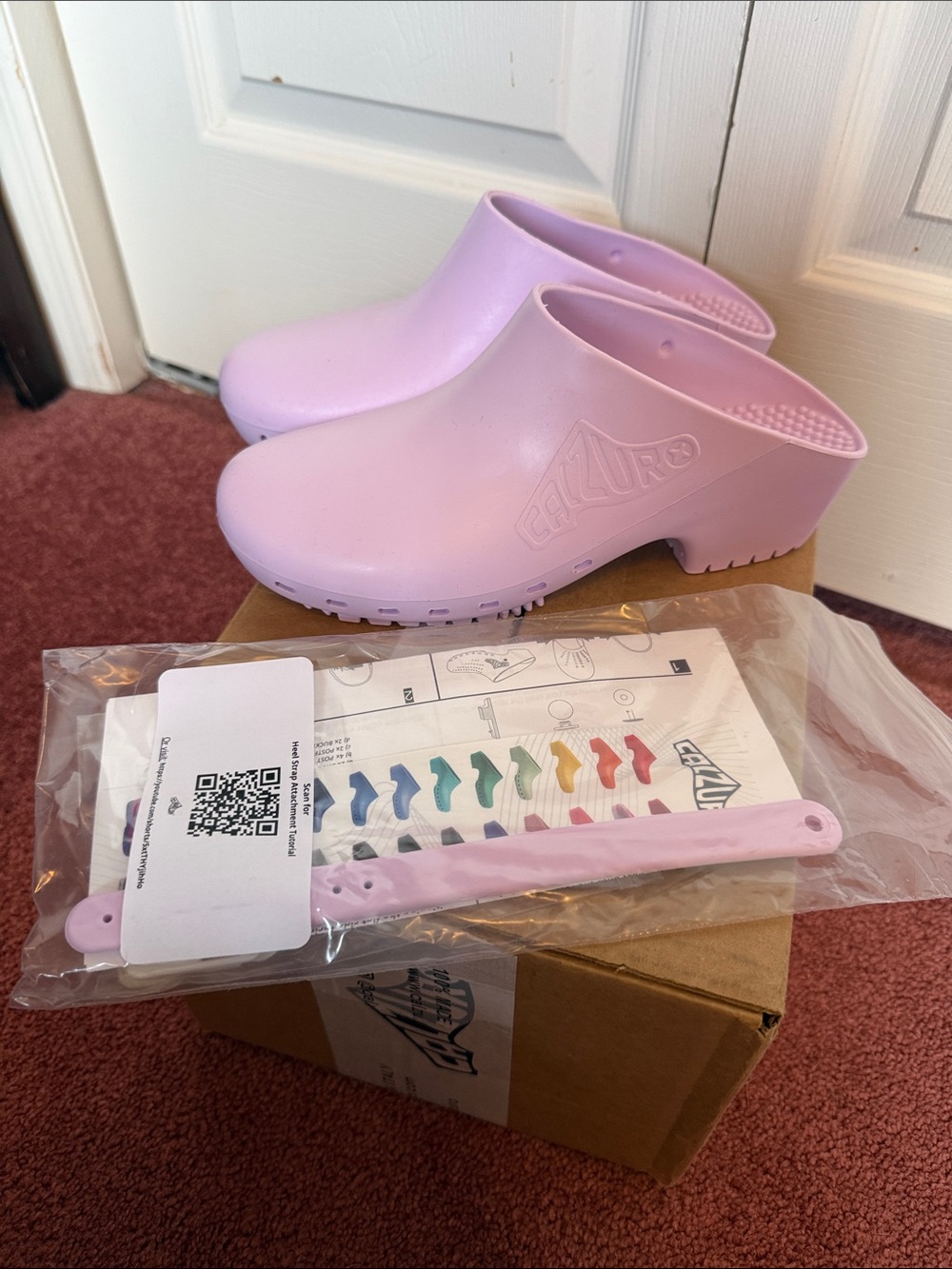 CALZURO CLASSIC WITHOUT HOLES LAVENDER size  8.0 - 8.5 (37/38) with strap NEW